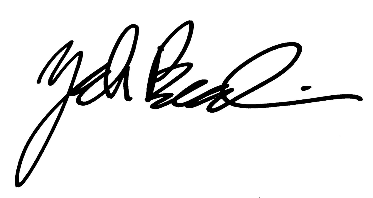 Zach Signature